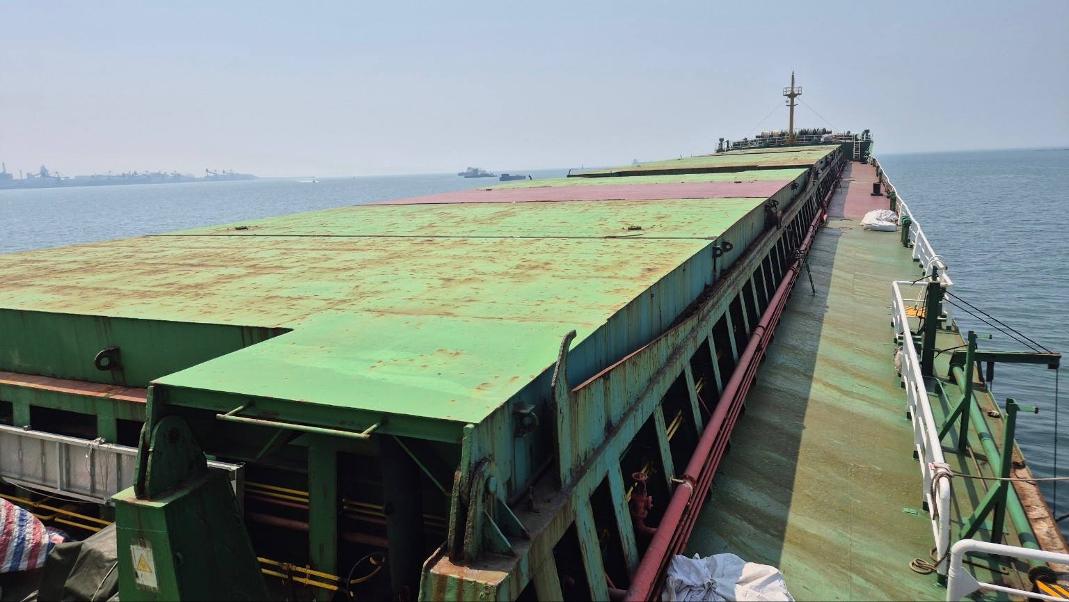 Bulk Carrier (Handysize) photo 4